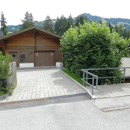 Schonried Sleeps 8 Wifi Apartment *