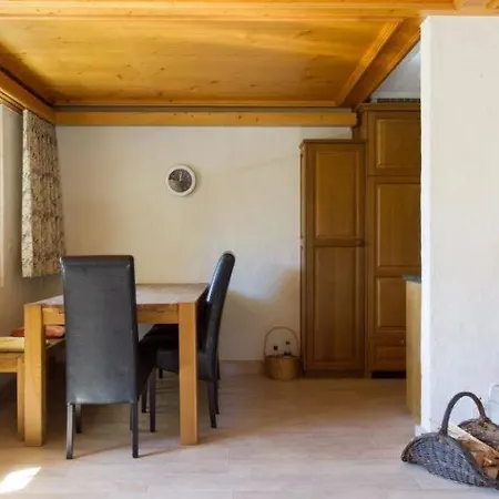 Schonried Sleeps 8 Wifi