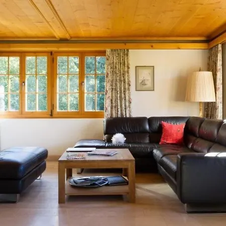 Διαμέρισμα Schonried Sleeps 8 Wifi